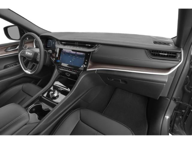2027 Jeep Grand Cherokee Laredo X