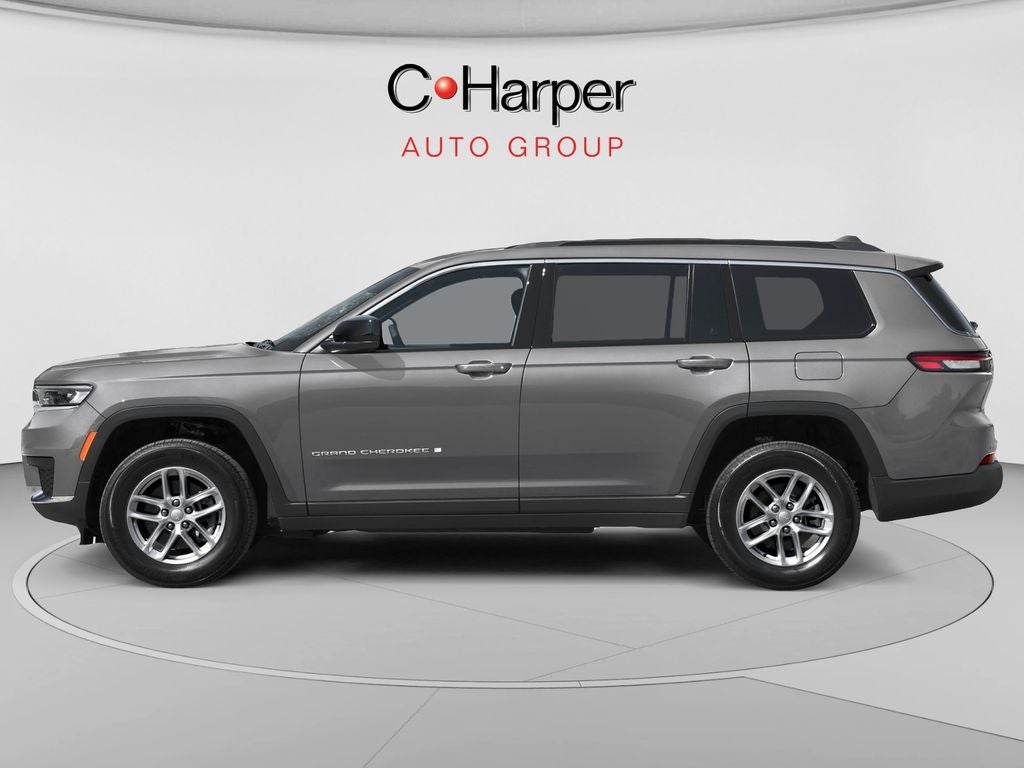 2027 Jeep Grand Cherokee Laredo Altitude
