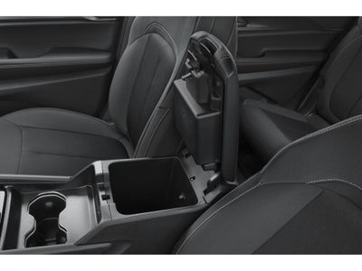 2027 Jeep Grand Cherokee Laredo Altitude